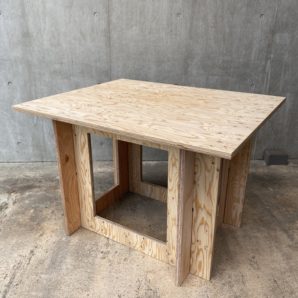 24mm合板の作業台 or 什器 (無塗装)